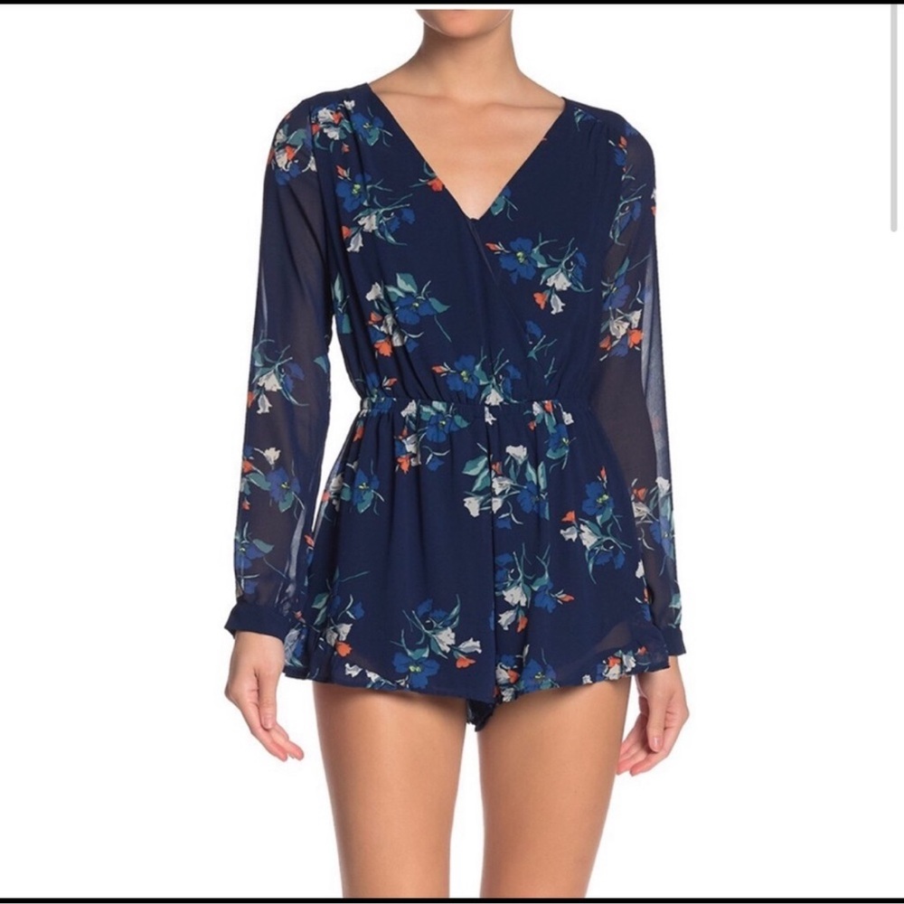 ASTR navy blue floral long sleeve romper